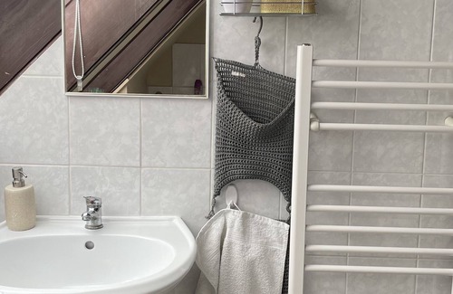 Baja Apartment | Bristol Apartments - Two Bedroom Apartment