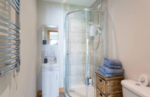 Fishponds Apartment | Bristol Little House