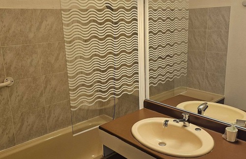 Gien Hotel | Brit Hotel Confort Gien