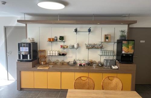 Millau Hotel | Brit Hotel Essentiel Millau