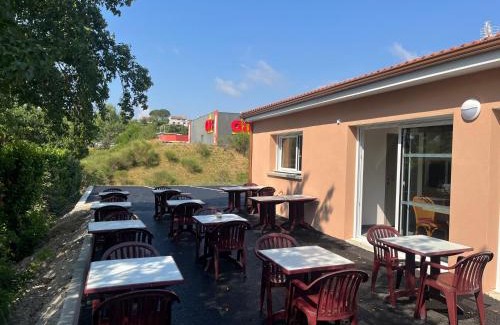 Millau Hotel | Brit Hotel Essentiel Millau