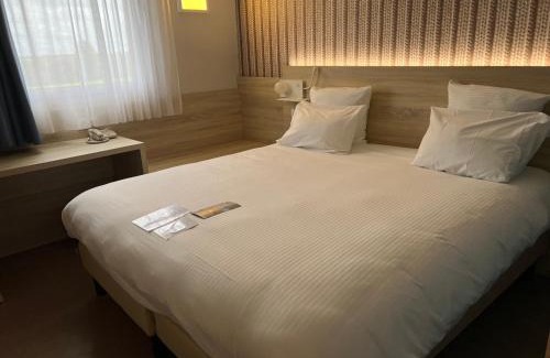 Landivisiau Hotel | Brit Hotel Landivisiau