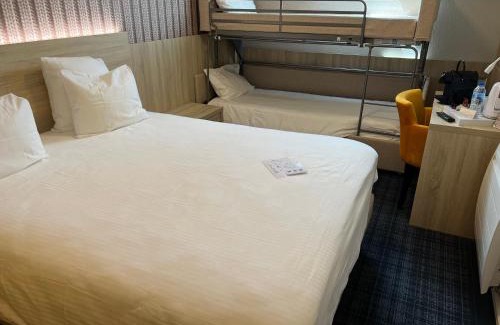 Landivisiau Hotel | Brit Hotel Landivisiau