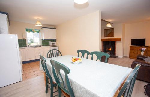 Brittas Bay House | Brittas Bay Holiday Village No 32 by Trident Holiday Homes
