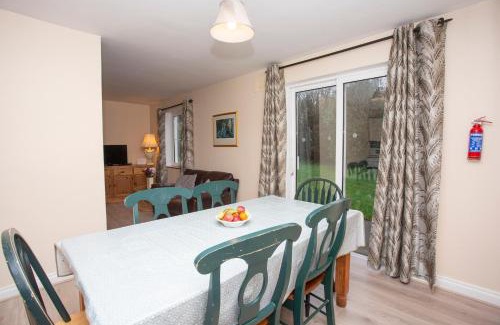 Brittas Bay House | Brittas Bay Holiday Village No 32 by Trident Holiday Homes