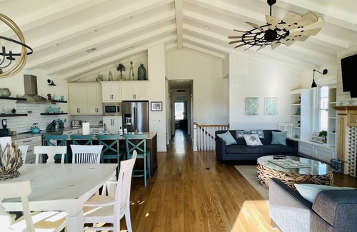 Wilmington Beach House | Britt’s barefeet beach retreat is your next vacation rental