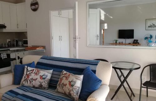 Durban North Apartment | Broadway Bay Accommodation