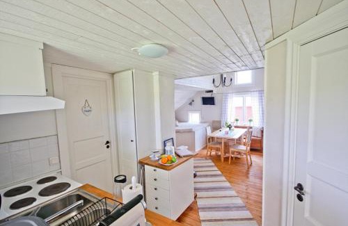 Nykoping House | Broby Bed & Breakfast