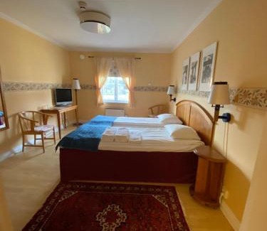 Sunne Hotel | Broby Gästgivaregård