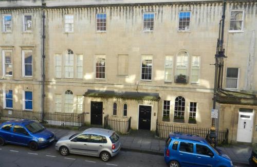 Upper Town House | Brocks