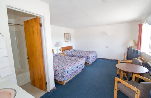 Southgate Triangle Hotel | Brooks Street Motor Inn