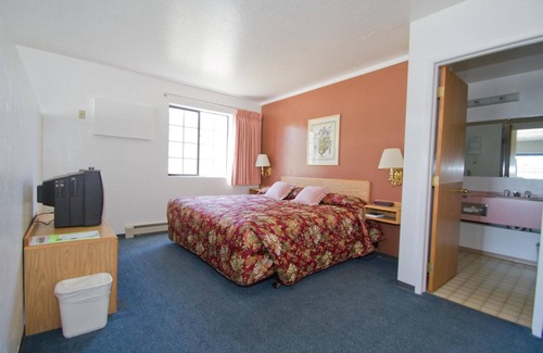 Southgate Triangle Hotel | Brooks Street Motor Inn