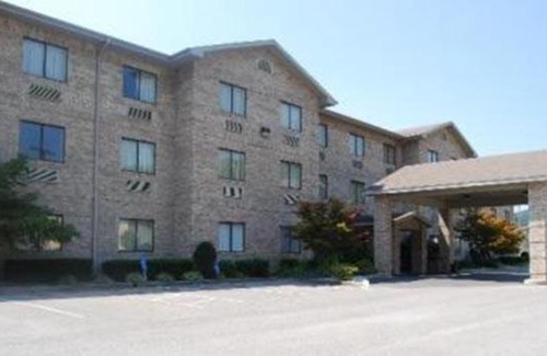 Pikeville Hotel | Brookshire Inn