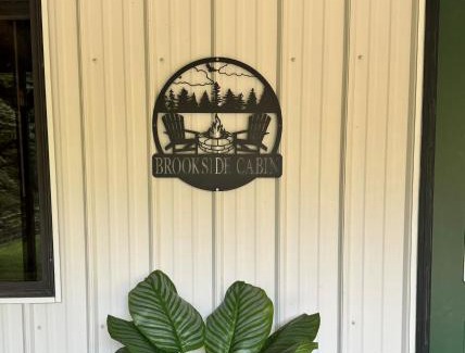 South Bloomingville House | Brookside Cabin