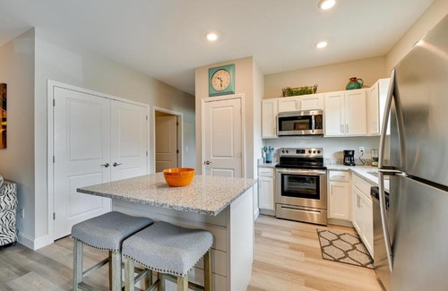 Brownsville Apartment | Brownsville Vacation Rental Near National Park!
