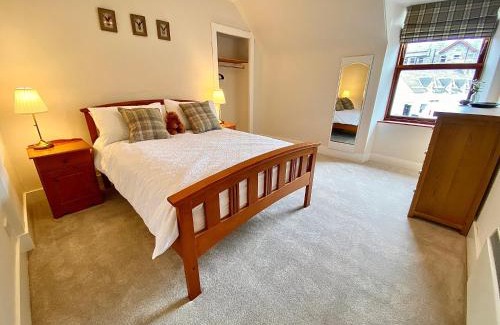 Braemar Apartment | Bruachdryne Braemar Accommodation