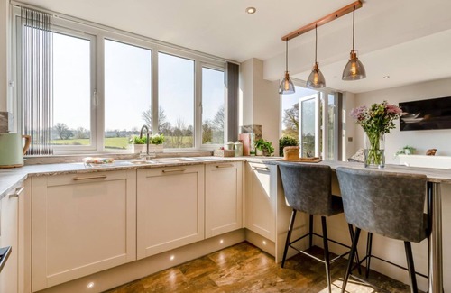 Bonsall Cottage | Brumlea Farm Cottage, Rural Country Stay, Couples & Friends, private & peaceful