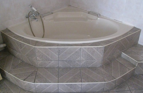 Greater Johannesburg Metropolitan Area House | Bruno Comfort Suites