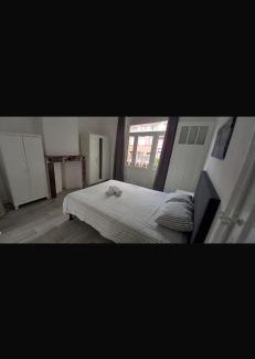 Dailly Apartment | Brussels city center apartment