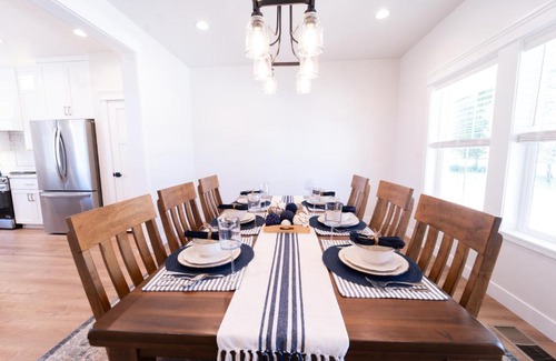 Tropic House | Bryce Canyon Homestead