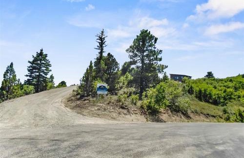 Mammoth Creek House | Bryce View Cabin - New Cabin With Amazing Views!