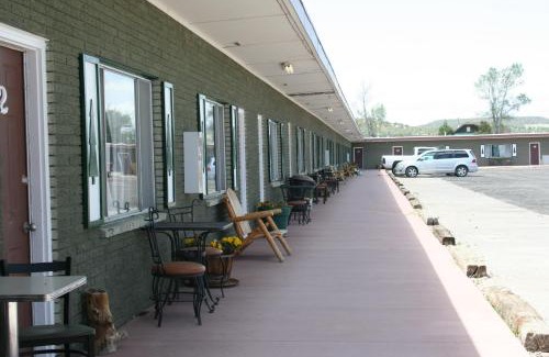 Hatch Hotel | Bryce Zion Inn