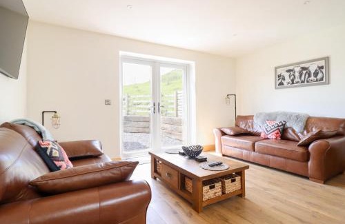 Corwen House | Bryn Bras