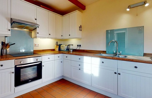 Capel-Curig Cottage | Bryn Llys Uchaf - Three Bedroom Cottage, Sleeps 5