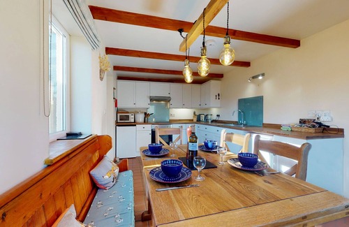 Capel-Curig Cottage | Bryn Llys Uchaf - Three Bedroom Cottage, Sleeps 5