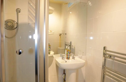 Colwyn Bay House | Bryn Woodlands House