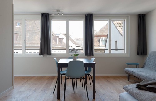 Basel City Centre Apartment | BS Van Gogh III - Marktplatz HITrental Apartment