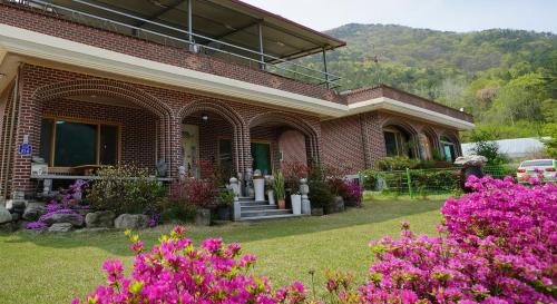 Buan House | Buan Chilkdeokgol Pension