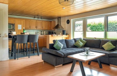 Dahlem Apartment | BuchenBlick, vacation apartment - 4-bed vacation apartment BuchenBlick