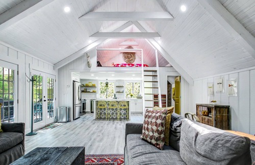 North Buckhead House | Buckhead Treehouse/Carriage House