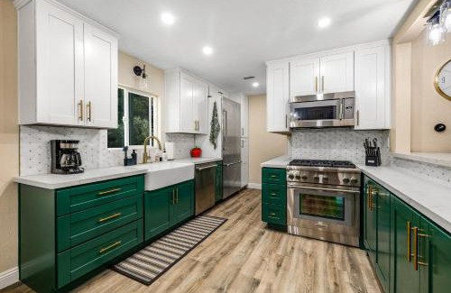 Pine Valley House | Buckthorn Beauty