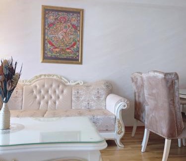 Babin do Apartment | Buddha City Apartment
