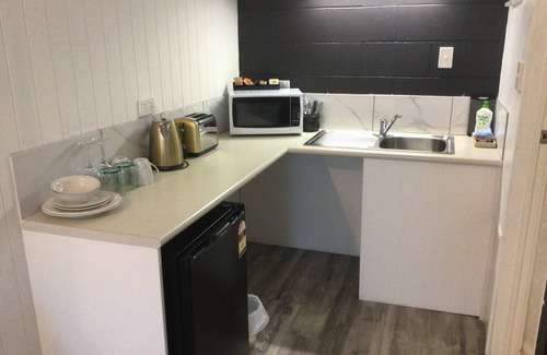 Tanawha Hotel | Buderim Fiesta Motel