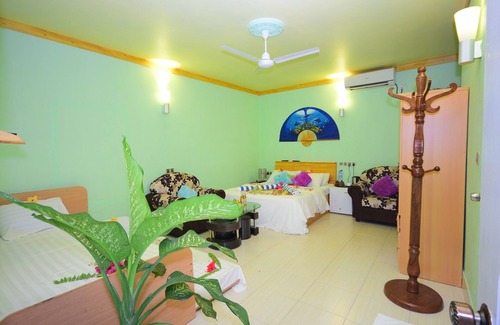 Ukulhas House | Budget Beach house in Ukulhas Island Maldives