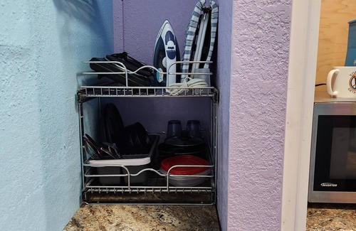 Wailuku Apartment | Budget Downtown Studio-G w/Queen Bed, Micro-Kitchen AC, WIFI & 4 free Streamers