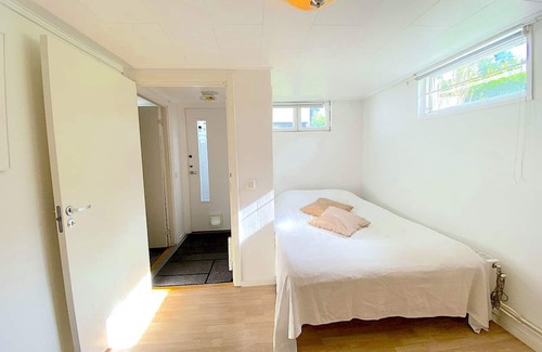 Enskede Apartment | Budget Family Apartment in Tallkrogen