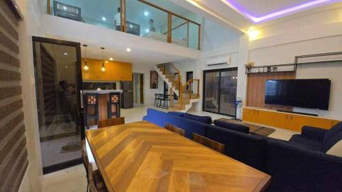 Concepcion Villa | Budget-Friendly Tarlac Stay for Families & Barkadas