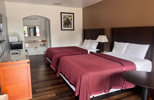 San Augustine Hotel | Budget Inn By OYO San Augustine