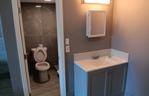 Historic Downtown Kissimmee Hotel | Budget Inn East