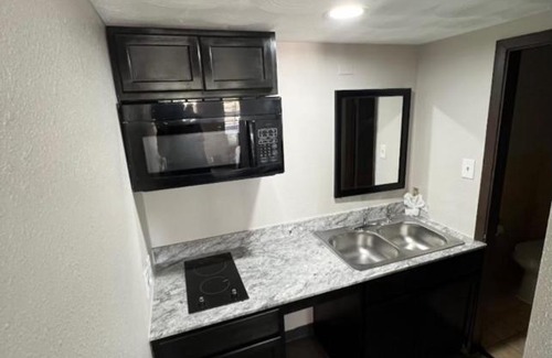 Denison Hotel | Budget Inn
