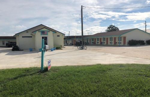 Donalsonville Hotel | Budget Inn
