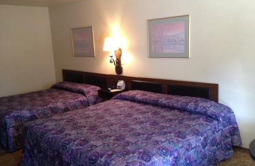 Green River Hotel | Budget Inn