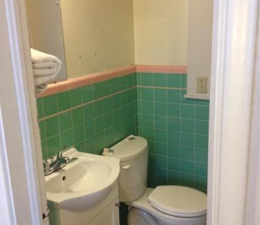 Green River Hotel | Budget Inn