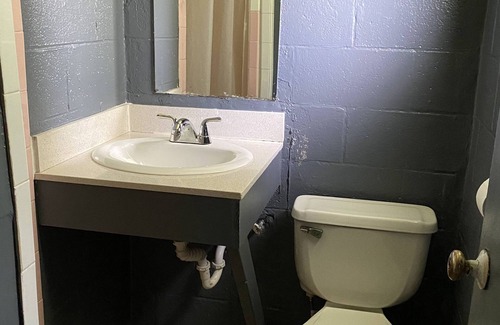 Mineola Hotel | Budget Inn