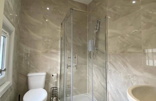 Holloway Apartment | Budget Studio for 3 People Near Arsenal Stadium 4
