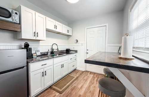 East Durham Condo | Budget studio in the heart of Durham